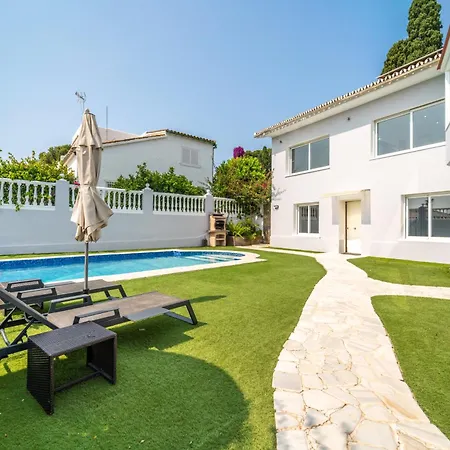 Tranquilium House Villa *