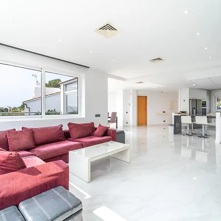 Villa Tranquilium House