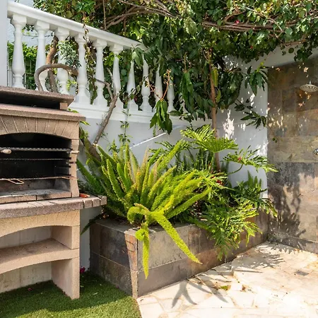 Villa Tranquilium House