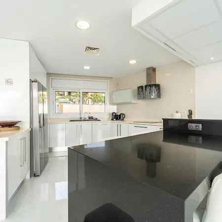 Villa Tranquilium House *