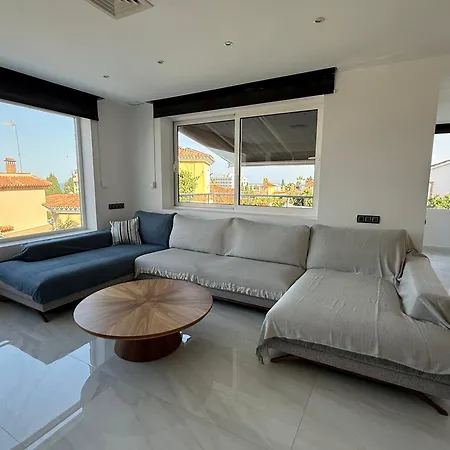 Tranquilium House Villa *