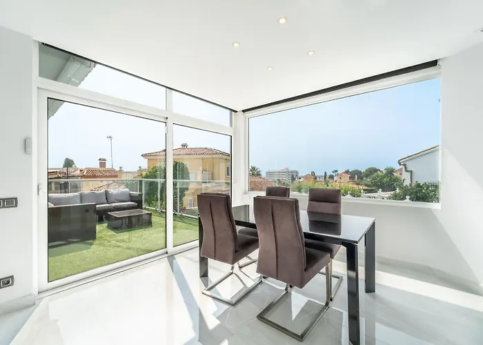 Βίλα Tranquilium House Τορρεμολίνος