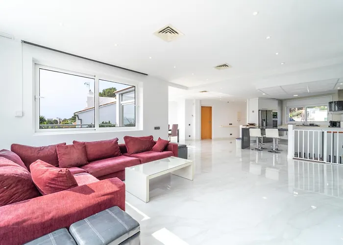 Villa Tranquilium House